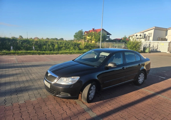 Skoda Octavia cena 15500 przebieg: 299000, rok produkcji 2009 z Tarczyn małe 191